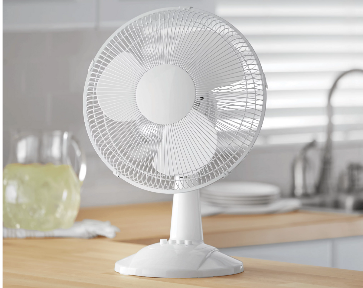 12-inch 3-Speed Oscillating Table Fan, White D587