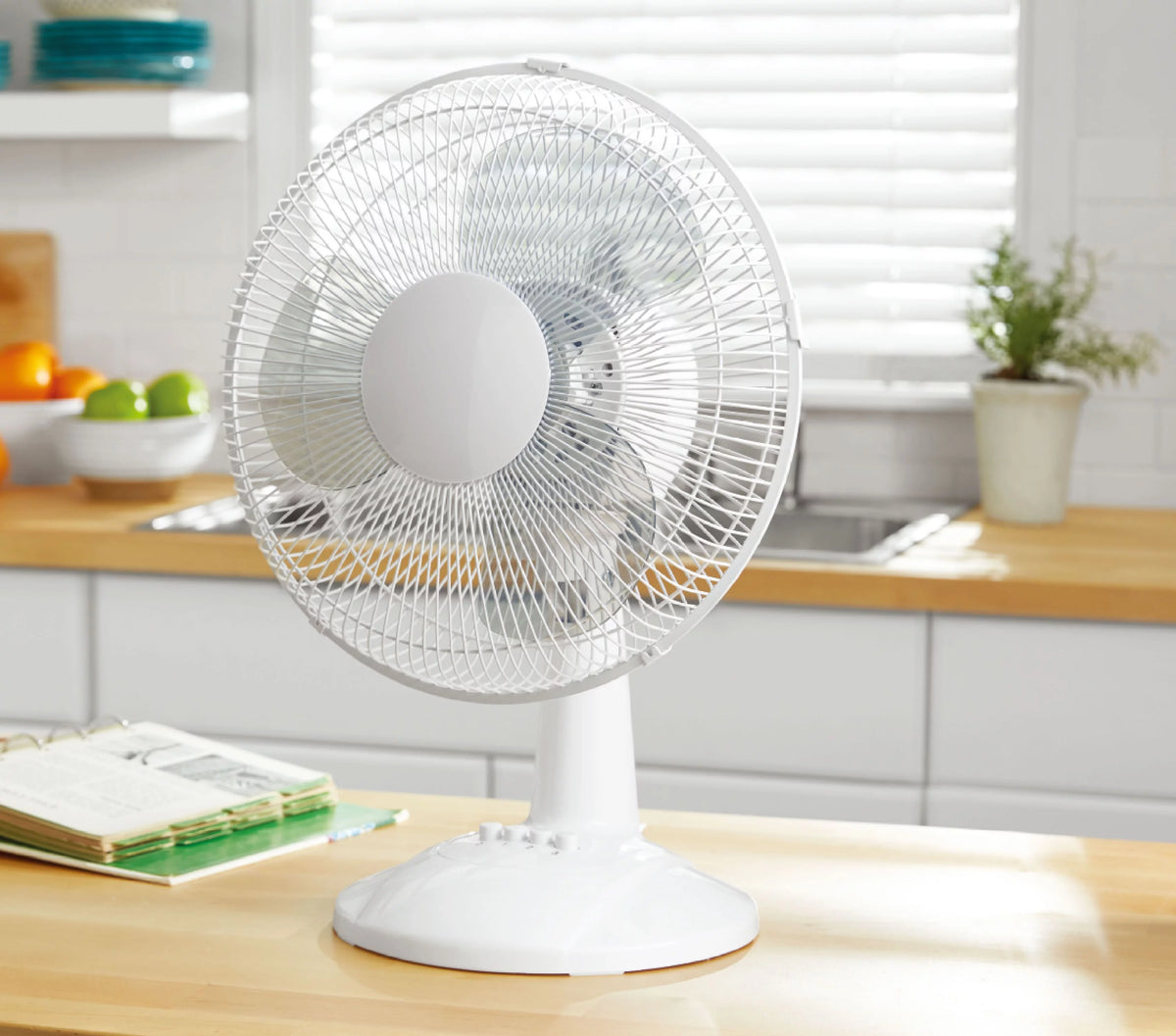 12-inch 3-Speed Oscillating Table Fan, White D587