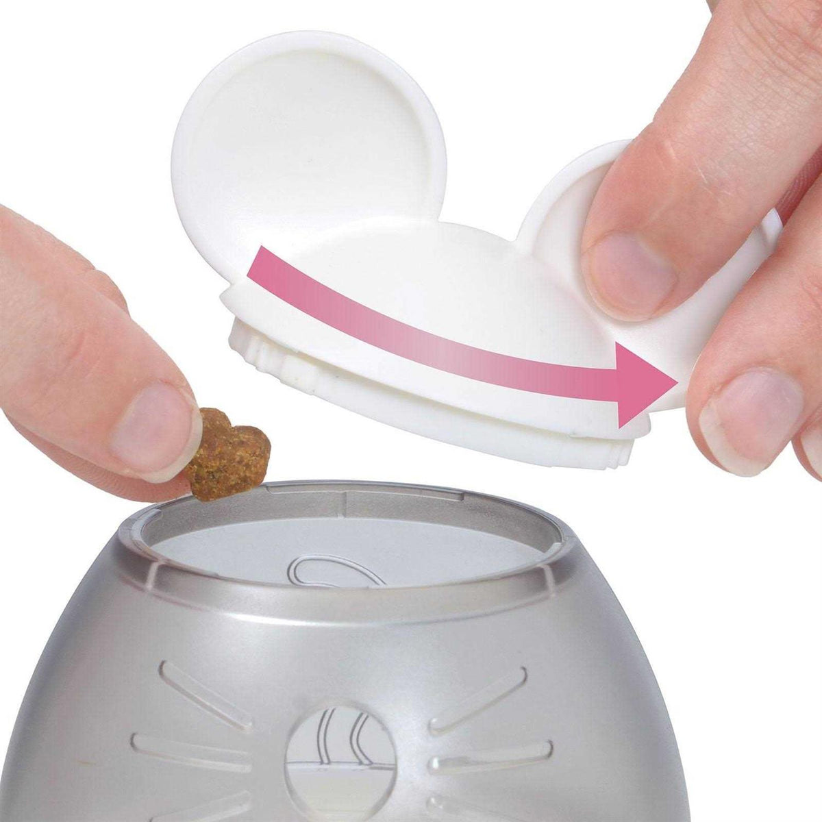 Treat Dispenser C779348